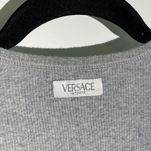 Versace Intensive | GREY HIGH V-NECK TEE - Picture 2 of 2